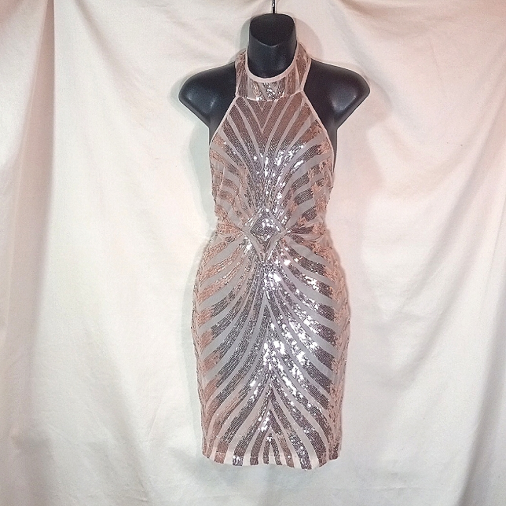 Gold (JLO Inspired) - Picture 1 of 4